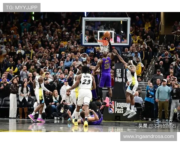 41岁詹皇平框暴扣率湖人返第六